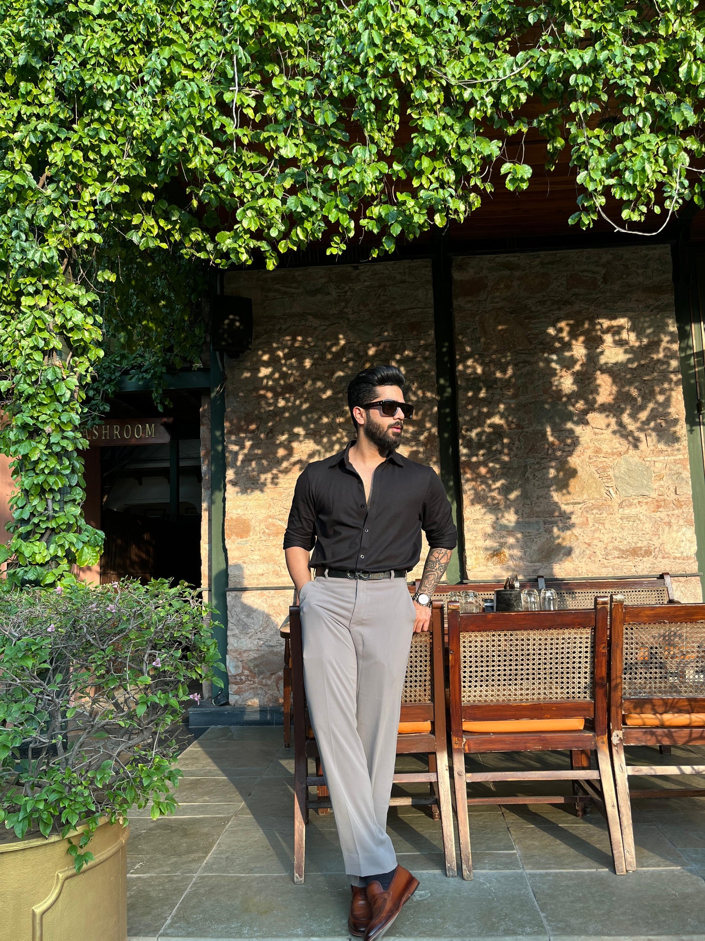 Knitique Men's Oxford Full Sleeve Shirt - Regular Fit Cotton Rich Tri-Blend Fabric - Ebony Black